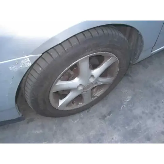 TOYOTA COROLLA (E12) '2002 1.6 LINEA SOL BERLINA 3/5 PLATA