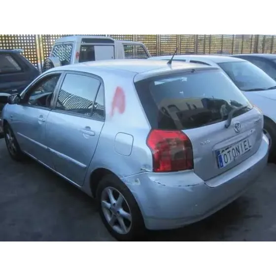 TOYOTA COROLLA (E12) '2002 1.6 LINEA SOL BERLINA 3/5 PLATA