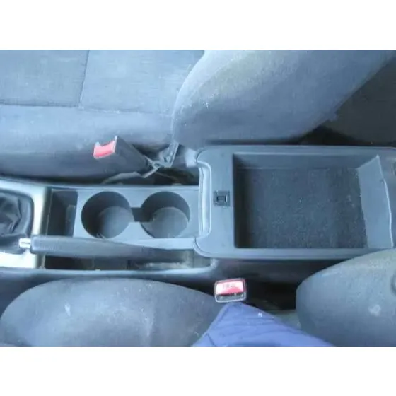 TOYOTA COROLLA (E12) '2002 1.6 LINEA SOL BERLINA 3/5 PLATA