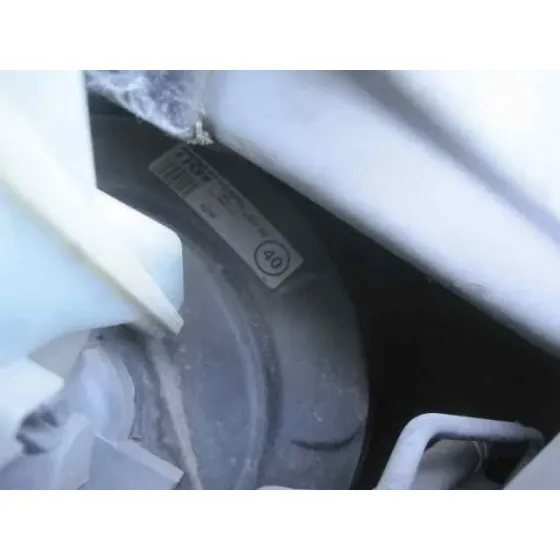 TOYOTA COROLLA (E12) '2002 1.6 LINEA SOL BERLINA 3/5 PLATA