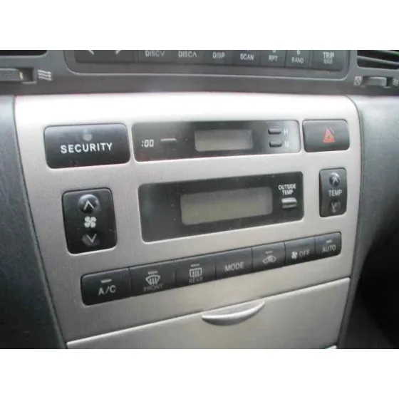TOYOTA COROLLA (E12) '2003 2.0 D-4D SOL BERLINA GRIS