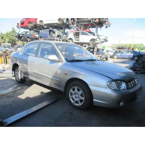KIA SEPHIA LL '2003 BASICO PLATA