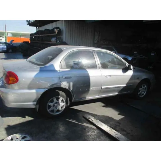 KIA SEPHIA LL '2003 BASICO PLATA
