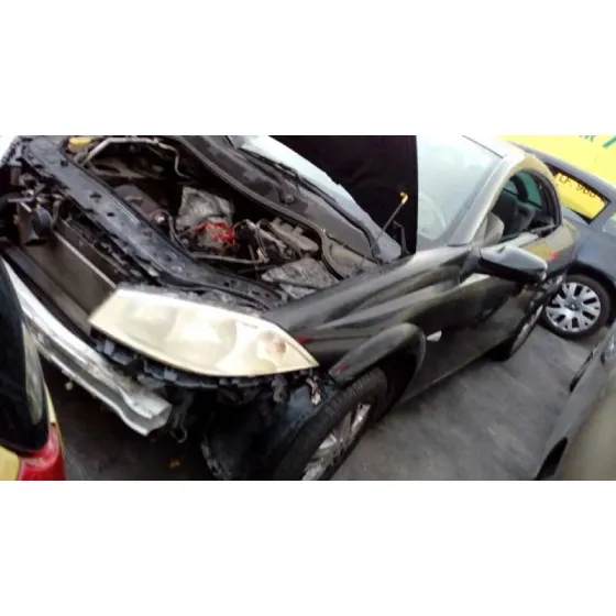 RENAULT MEGANE II COUPE/CABRIO '2006 AUTHENTIQUE NEGRO