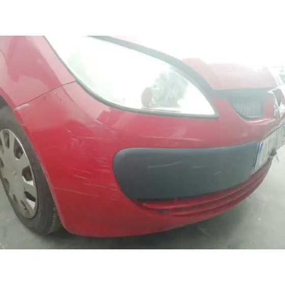 MITSUBISHI COLT BERLINA 3 (CZ) '2006 1.1 CAT ROJO