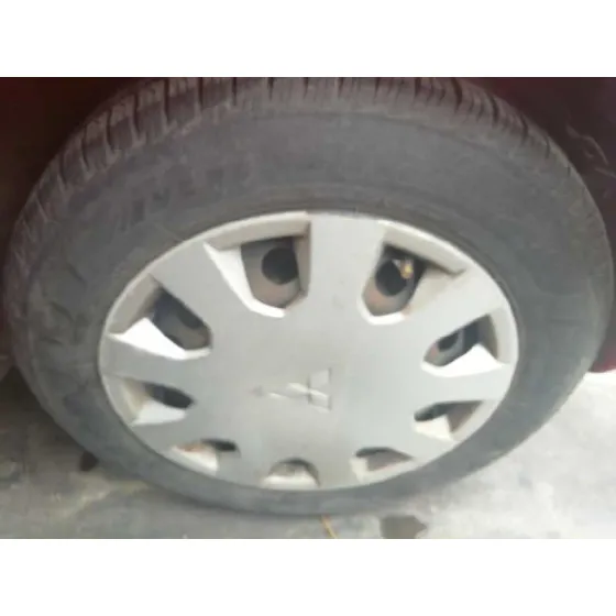 MITSUBISHI COLT BERLINA 3 (CZ) '2006 1.1 CAT ROJO