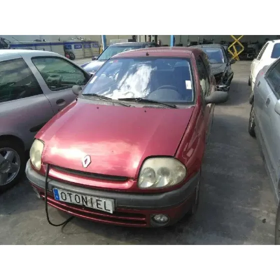 RENAULT CLIO II FASE I (B/CBO) '2001 1.2 ALIZE ROJO