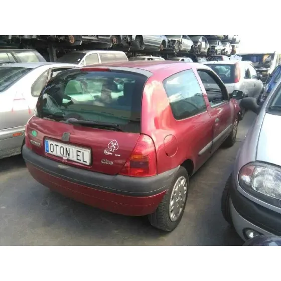 RENAULT CLIO II FASE I (B/CBO) '2001 1.2 ALIZE ROJO