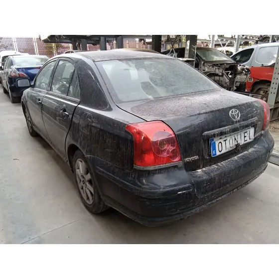 Toyota AVENSIS (_T25_) 2003