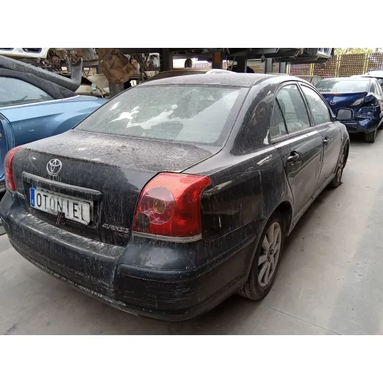 Toyota AVENSIS (_T25_) 2003