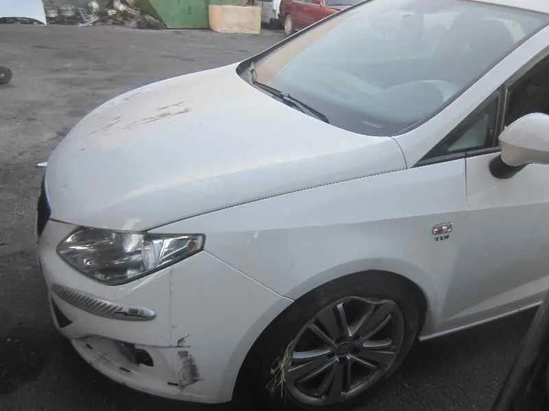 SEAT IBIZA (6J5) '2008 1.9 TDI BLANCO