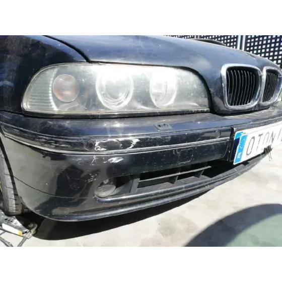 BMW SERIE 5 BERLINA (E39) '2002 530D NEGRO