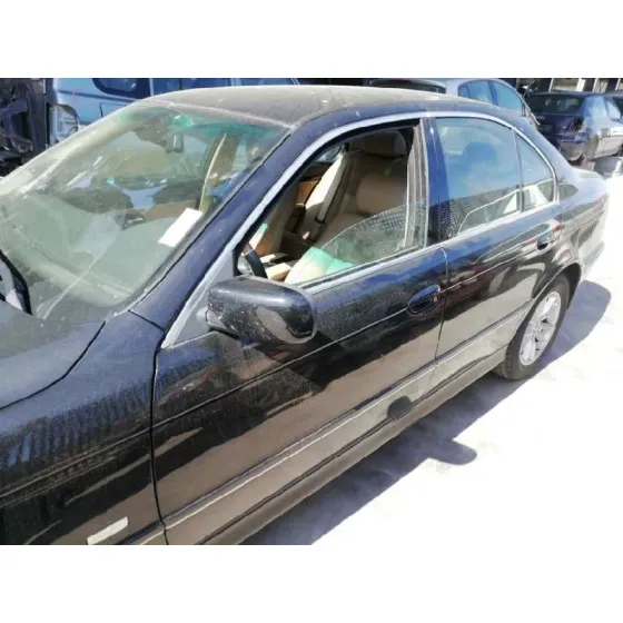 BMW SERIE 5 BERLINA (E39) '2002 530D NEGRO