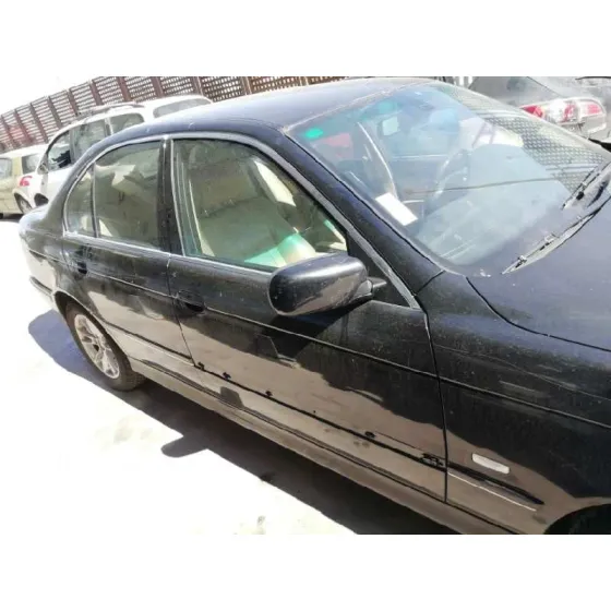 BMW SERIE 5 BERLINA (E39) '2002 530D NEGRO