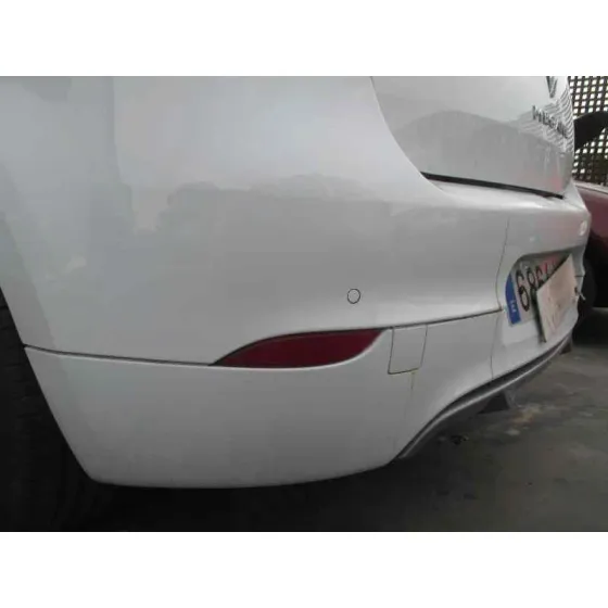 RENAULT MEGANE III BERLINA 5 P '2014 LIMITED BLANCO