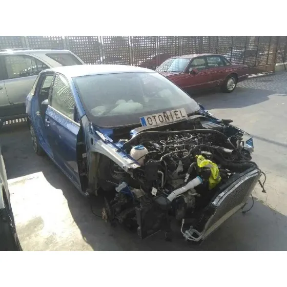 SKODA SPACEBACK (5H) '2015 ACTIVE AZUL