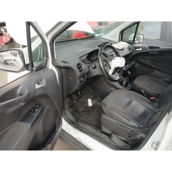 Ford TRANSIT COURIER B460 MONOSPACE 2014