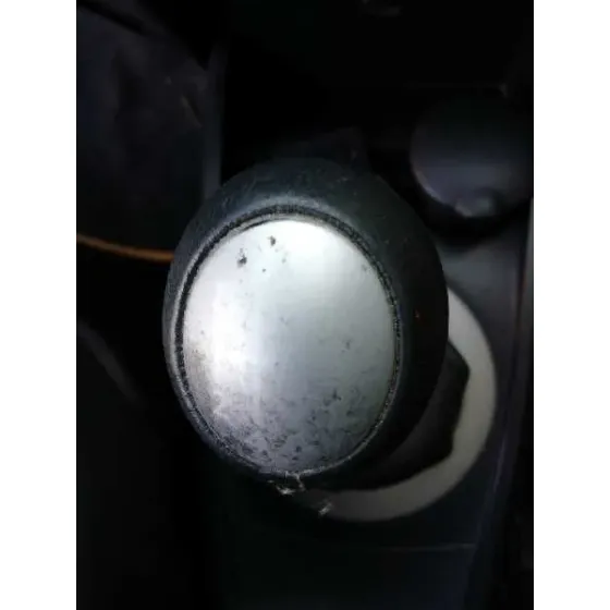 RENAULT MEGANE II BERLINA 3P '2004 CONFORT AUTHENTIQUE BLANCO