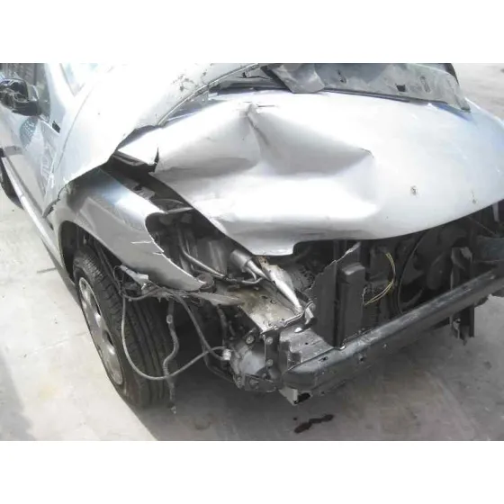 PEUGEOT 307 (S1) '2004 XR CLIM PLATA