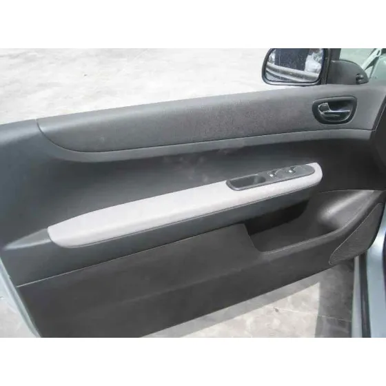 PEUGEOT 307 (S1) '2004 XR CLIM PLATA