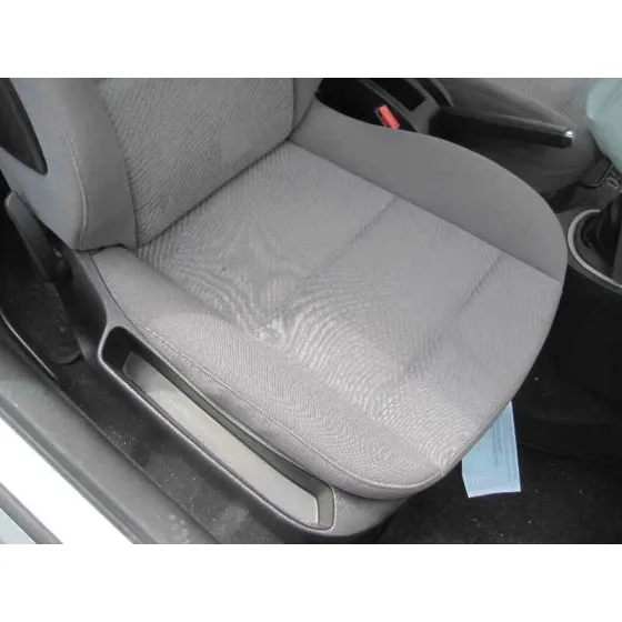 PEUGEOT 307 (S1) '2004 XR CLIM PLATA