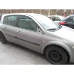 RENAULT MEGANE II BERLINA 5P RENAULT MEGANE II BERLINA 5P '2003 CONFORT AUTHENTIQUE GRIS 2002