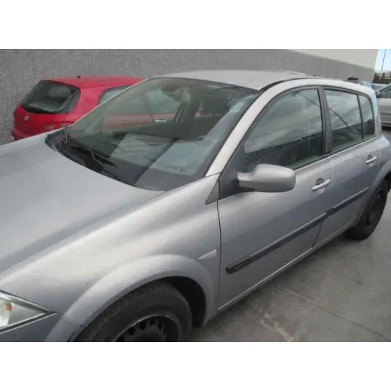 RENAULT MEGANE II BERLINA 5P '2003 CONFORT AUTHENTIQUE GRIS