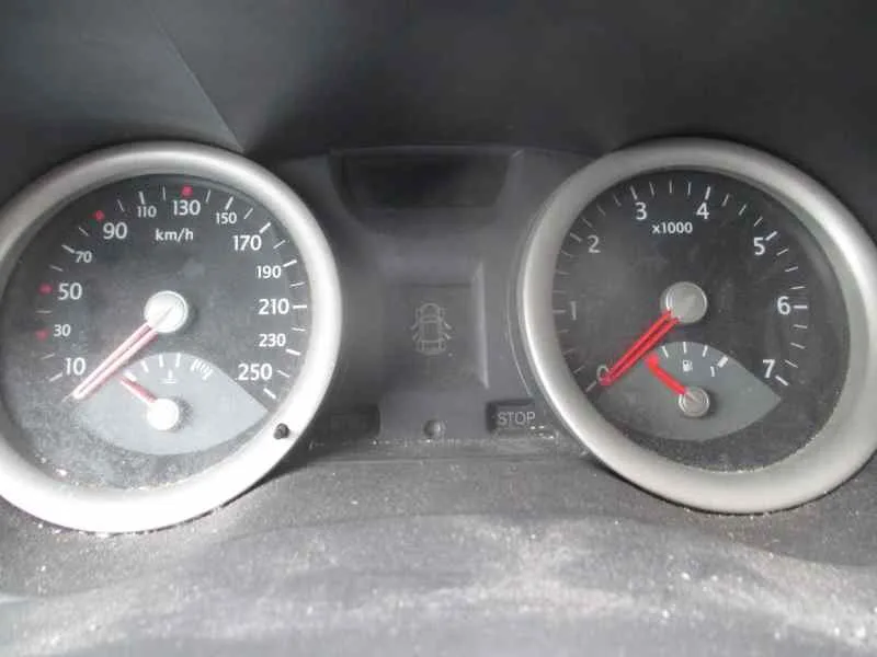 RENAULT MEGANE II BERLINA 5P '2003 CONFORT AUTHENTIQUE GRIS