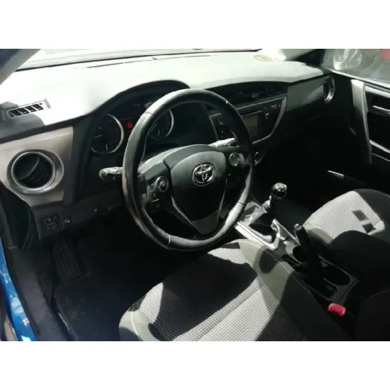 TOYOTA AURIS '2012 ACTIVE AZUL