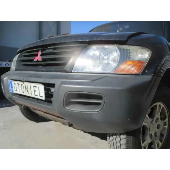 MITSUBISHI MONTERO (V60/V70) '2002 3.2 DI-D GLS (3-PTAS.) AZUL