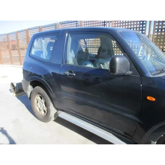 MITSUBISHI MONTERO (V60/V70) '2002 3.2 DI-D GLS (3-PTAS.) AZUL