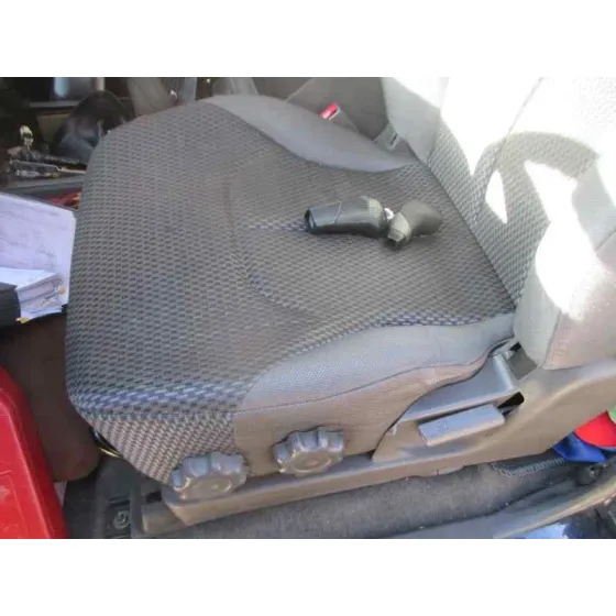 MITSUBISHI MONTERO (V60/V70) '2002 3.2 DI-D GLS (3-PTAS.) AZUL