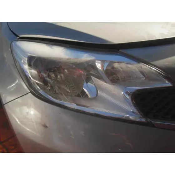 NISSAN NOTE '2015 ACENTA PLATA
