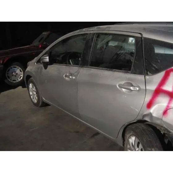 NISSAN NOTE '2015 ACENTA PLATA