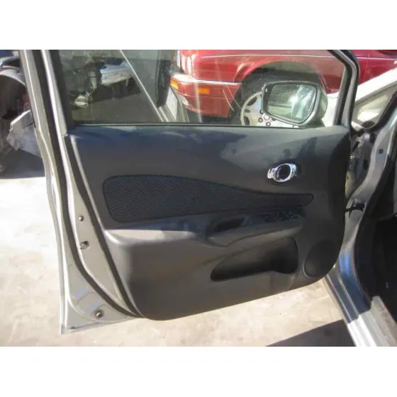 NISSAN NOTE '2015 ACENTA PLATA