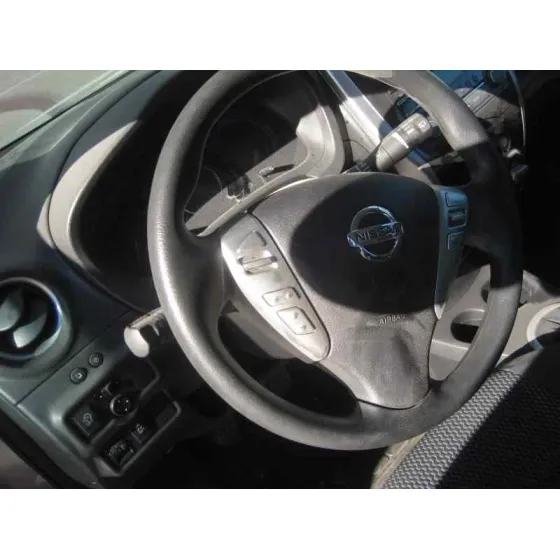 NISSAN NOTE '2015 ACENTA PLATA