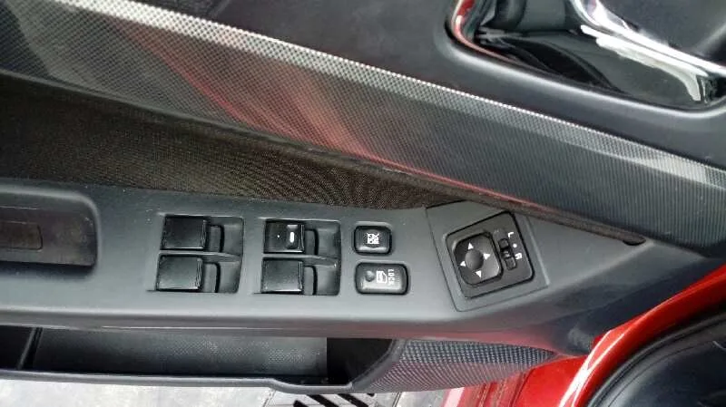 MITSUBISHI LANCER SPORTBACK (CX) '2011 INFORM ROJO