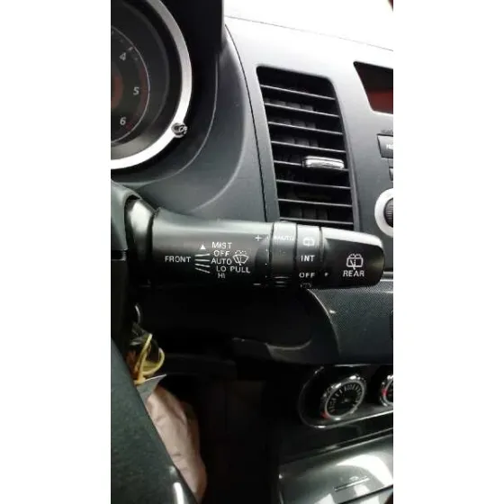 MITSUBISHI LANCER SPORTBACK (CX) '2011 INFORM ROJO