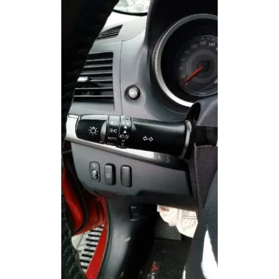 MITSUBISHI LANCER SPORTBACK (CX) '2011 INFORM ROJO