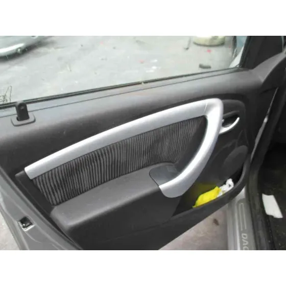 DACIA SANDERO '2010 AMBIANCE PLATA