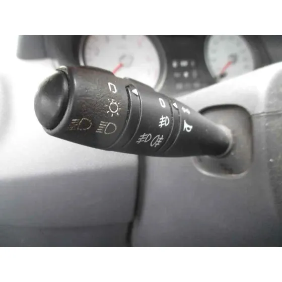 DACIA SANDERO '2010 AMBIANCE PLATA