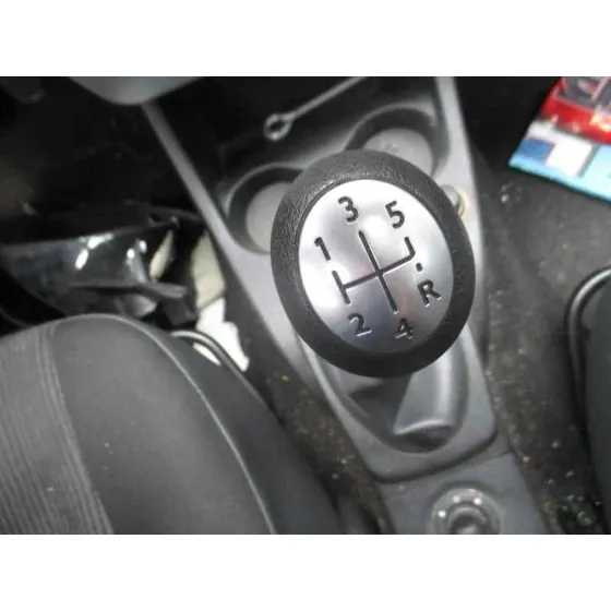 DACIA SANDERO '2010 AMBIANCE PLATA