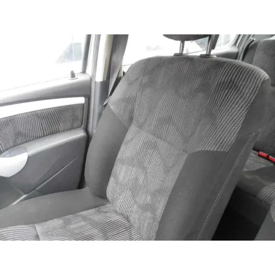 DACIA SANDERO '2010 AMBIANCE PLATA