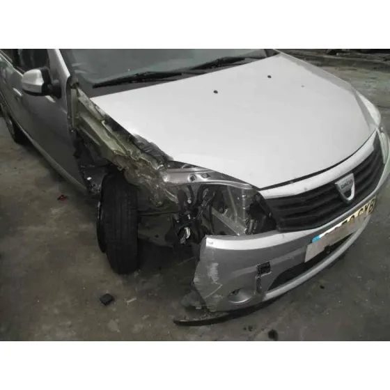 DACIA SANDERO '2010 AMBIANCE PLATA