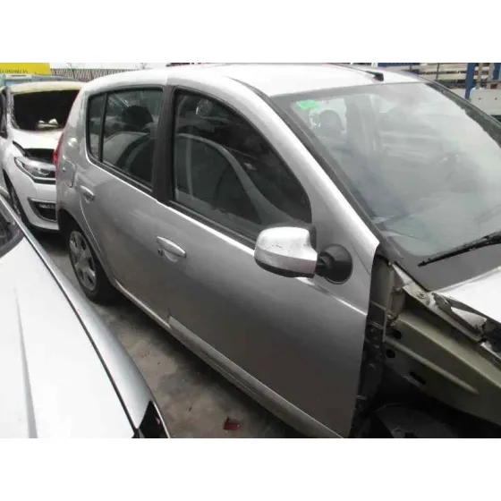 DACIA SANDERO '2010 AMBIANCE PLATA
