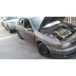 SEAT TOLEDO (1M2) SEAT TOLEDO (1M2) '2002 EXECUTIVE GRIS 2000