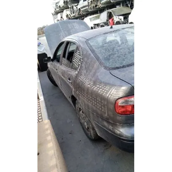SEAT TOLEDO (1M2) '2002 EXECUTIVE GRIS