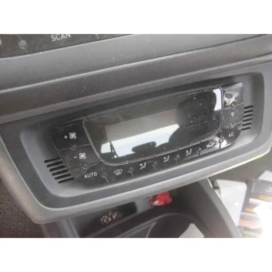 SEAT IBIZA SC (6J1) '2008 1.9 TDI VERDE TURQUESA