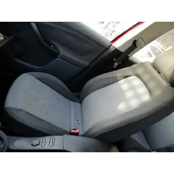 SEAT ALTEA (5P1) '2005 REFERENCE ROJO
