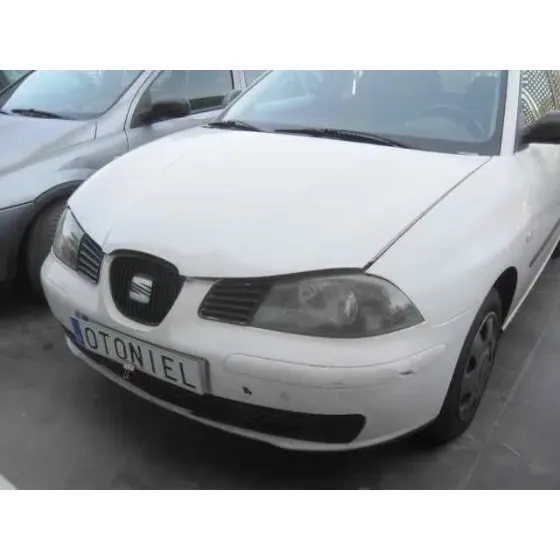 SEAT IBIZA (6L1) '2004 COOL BLANCO